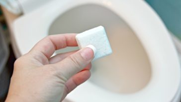 homemade toilet cleaning bombs 1