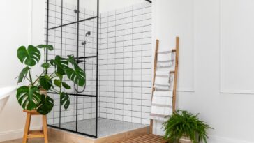 20 Genius Bathroom Organization Ideas For Any Bathroom Size
