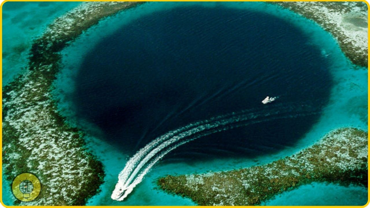 The Great Blue Hole, Belize places to see in belize