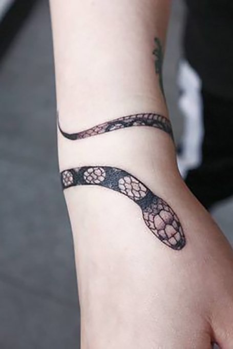 snake 3D tattoos for women r