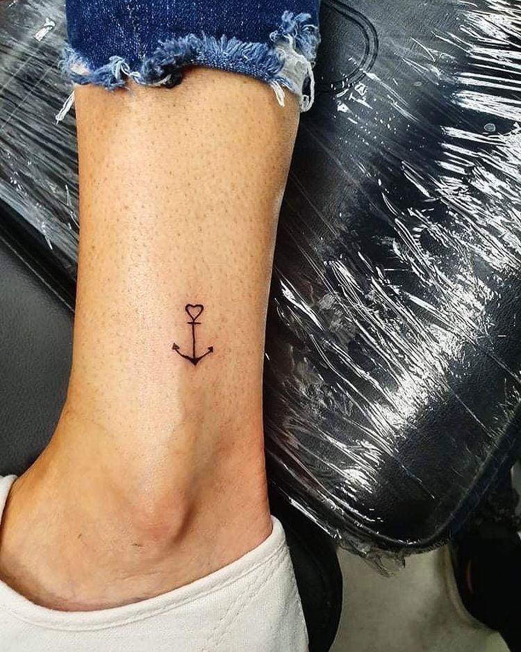 stunning anchor tattoos