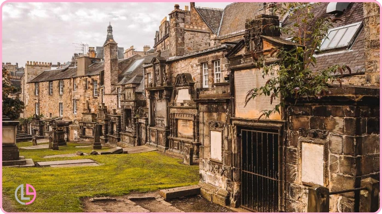 scariest places in the world Greyfriars Kirkyard