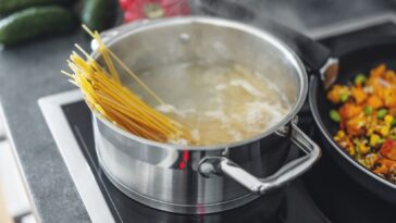 10 Amazing Uses of Pasta Water You Will Never Throw it Again