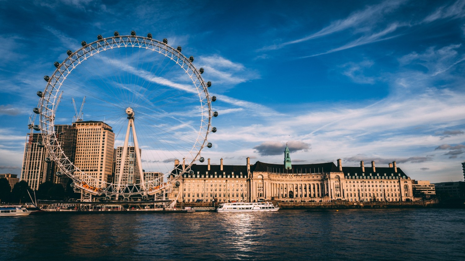 15 Amazing Things to Do and See in London As a Happy Tourist